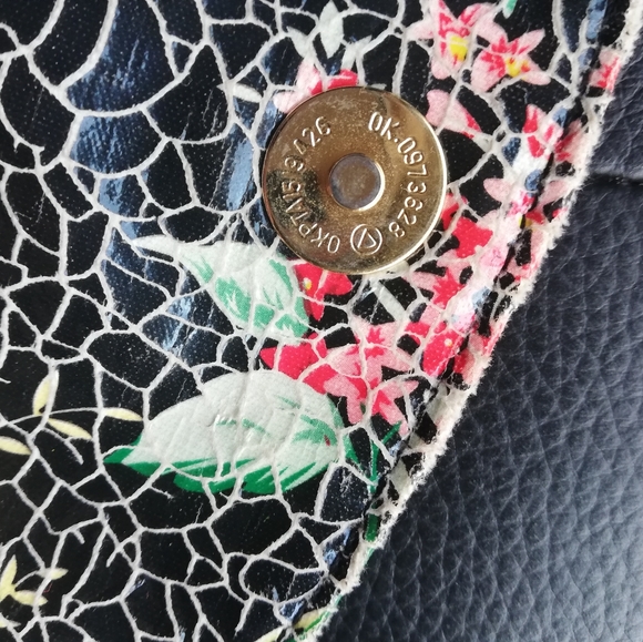 UK purchased clutch - Picture 3 of 6